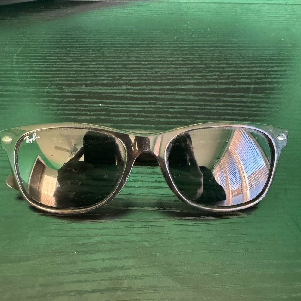 Ray-Ban Classic Wayfarer Tortoise Sunglasses